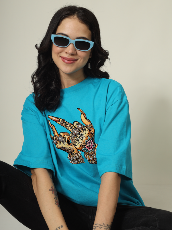 Lady Finger Graphic | Oversized T-Shirt