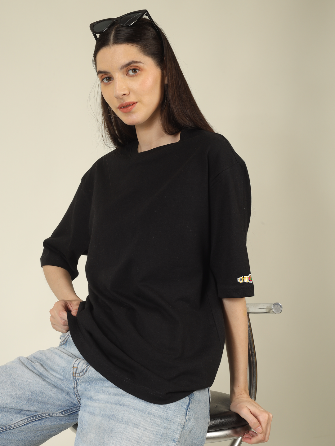 Bad Girl Sneaker flex Graphics | Oversized T-Shirt