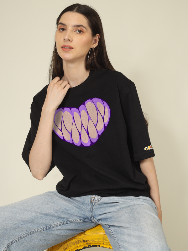 Heartfull tooth Graphics | Oversized T-Shirt