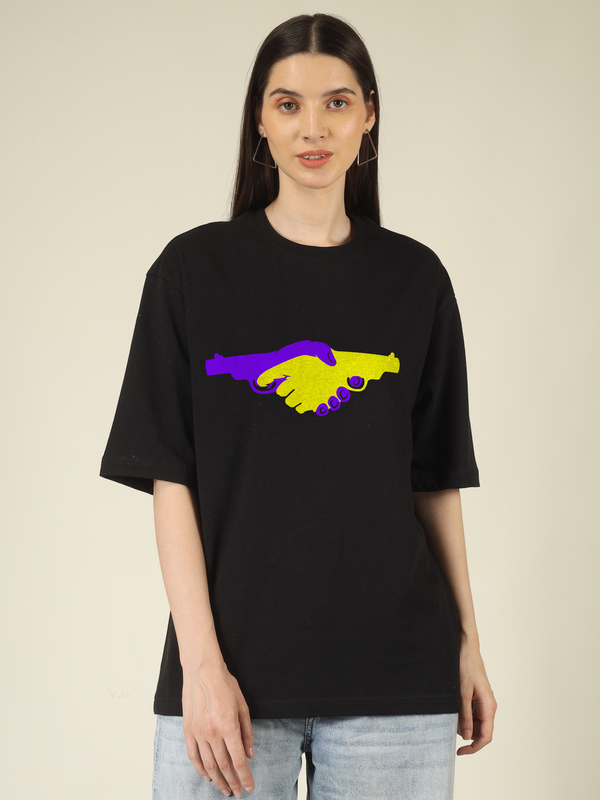 Weapon shake Graphics | Oversized T-Shirt