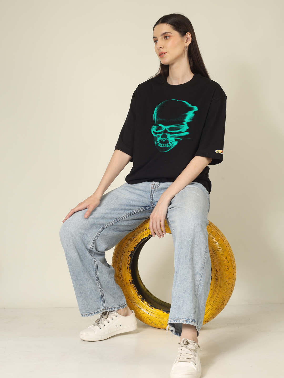 Glichy Wave Scull Graphics | Oversized T-Shirt