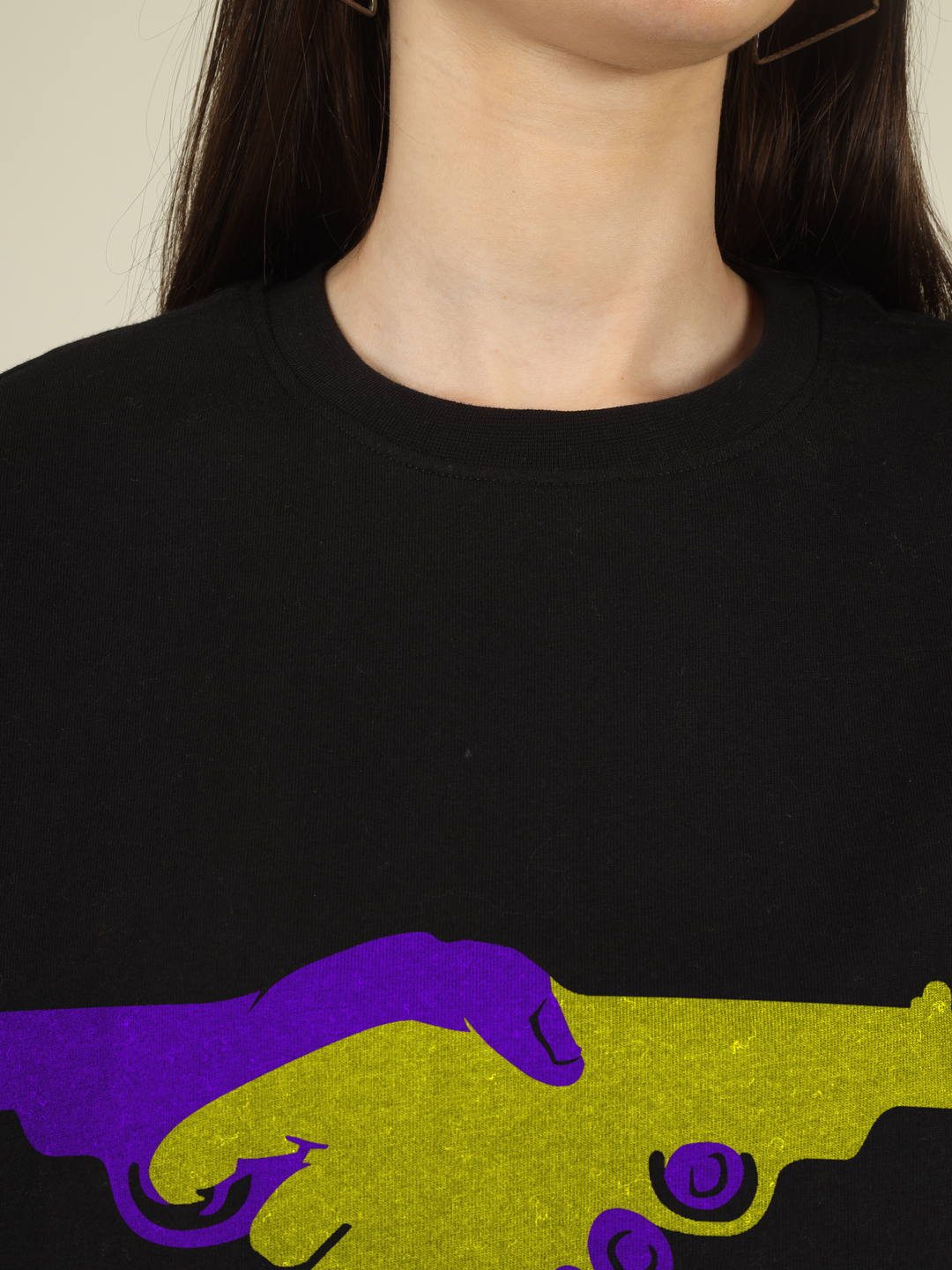 Weapon shake Graphics | Oversized T-Shirt