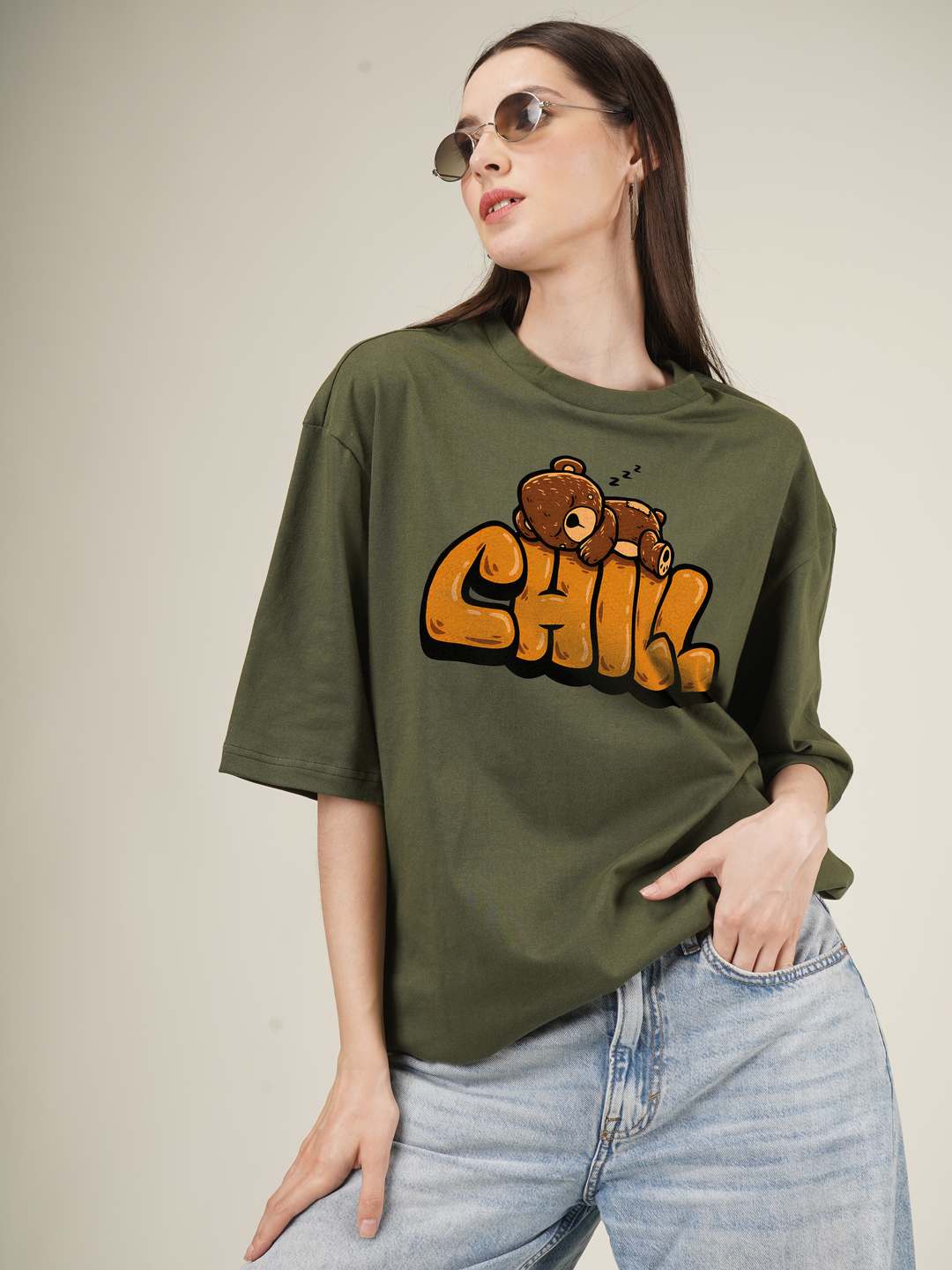 Chill Mr Bear Graphic | Oversized T-Shirt