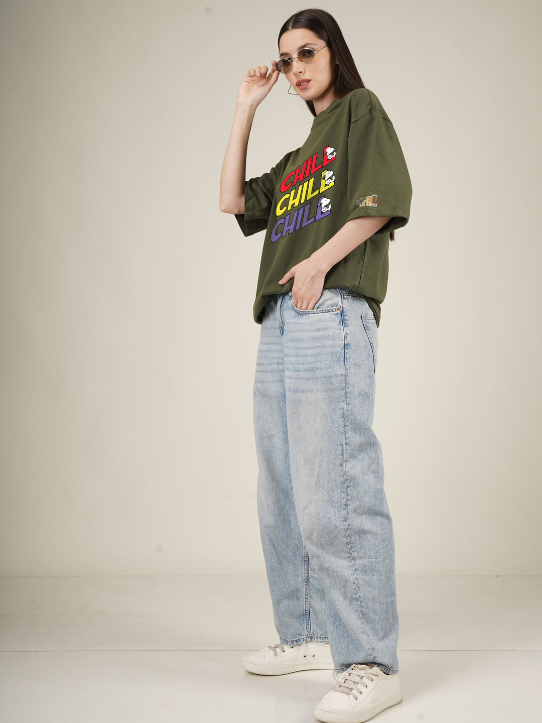Chill Chill Chill Graphic | Oversized T-Shirt
